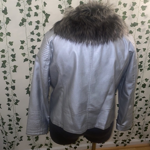 A.N.A Jacket - Picture 3 of 9